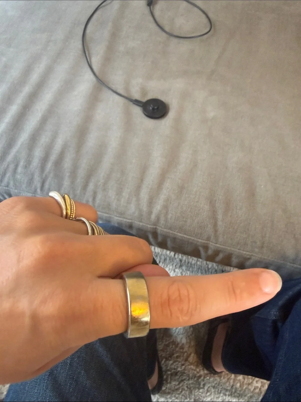 Oura Ring Gen 3 size 8 and charger